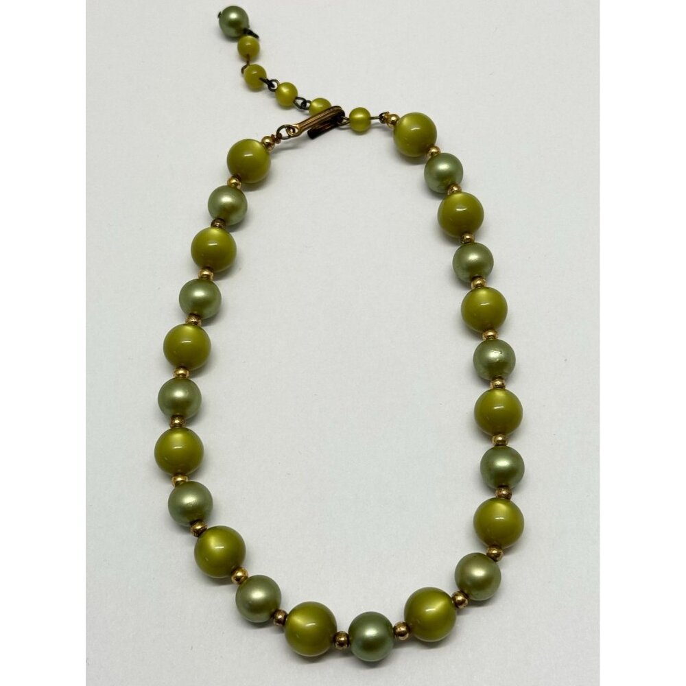 Vintage green moon glow beaded necklace